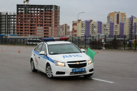 В Калининграде автоинспекторы демонстрировали навыки демонстрировали навыки